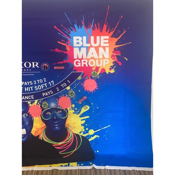 Authentic Luxor Las Vegas Blackjack Felt Blue Man Group Casino Layout - Picture 10 of 16